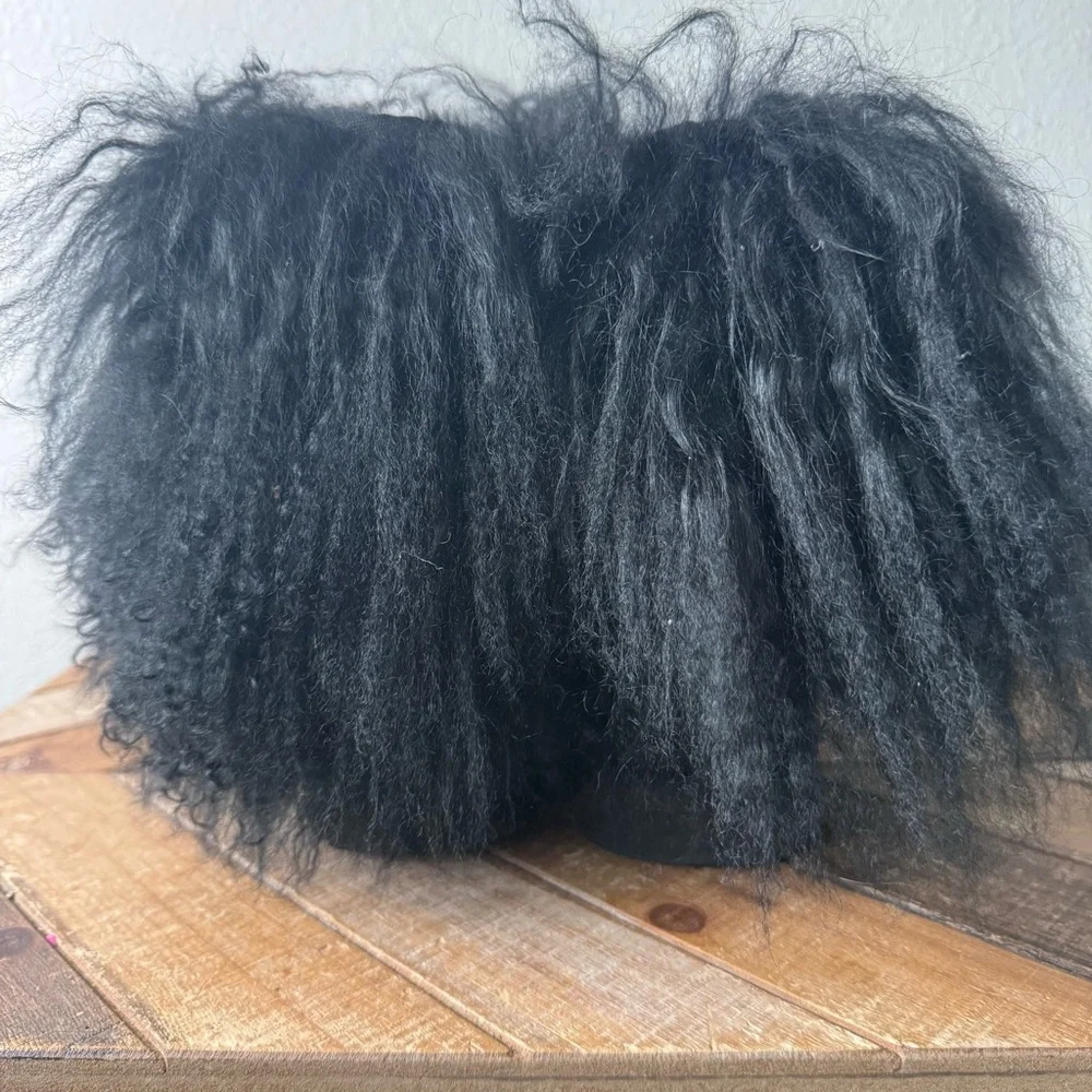 UGG Short Mongolian Sheepskin Cuff Boot - Picture 10 of 14